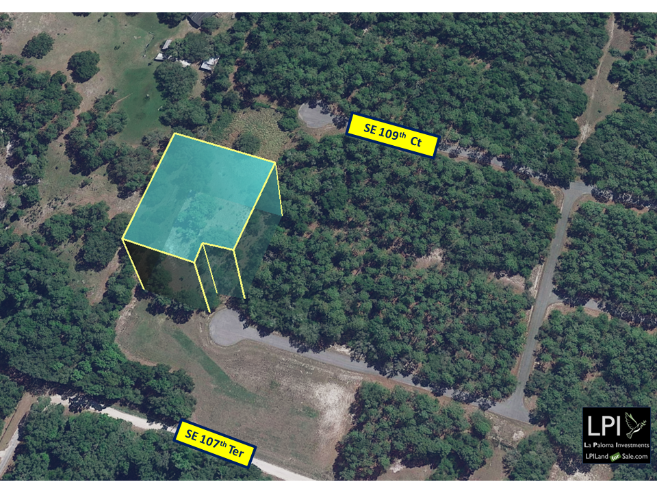 Amazing 0.87 AC Lot in Inglis, FL Mobile Homes Allowed!